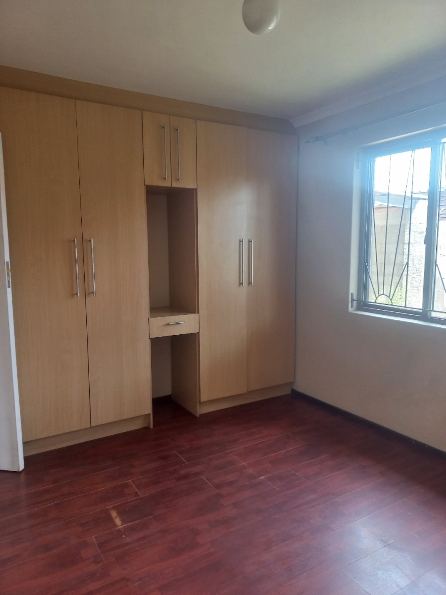 3 Bedroom Property for Sale in Devon Park Village Western Cape